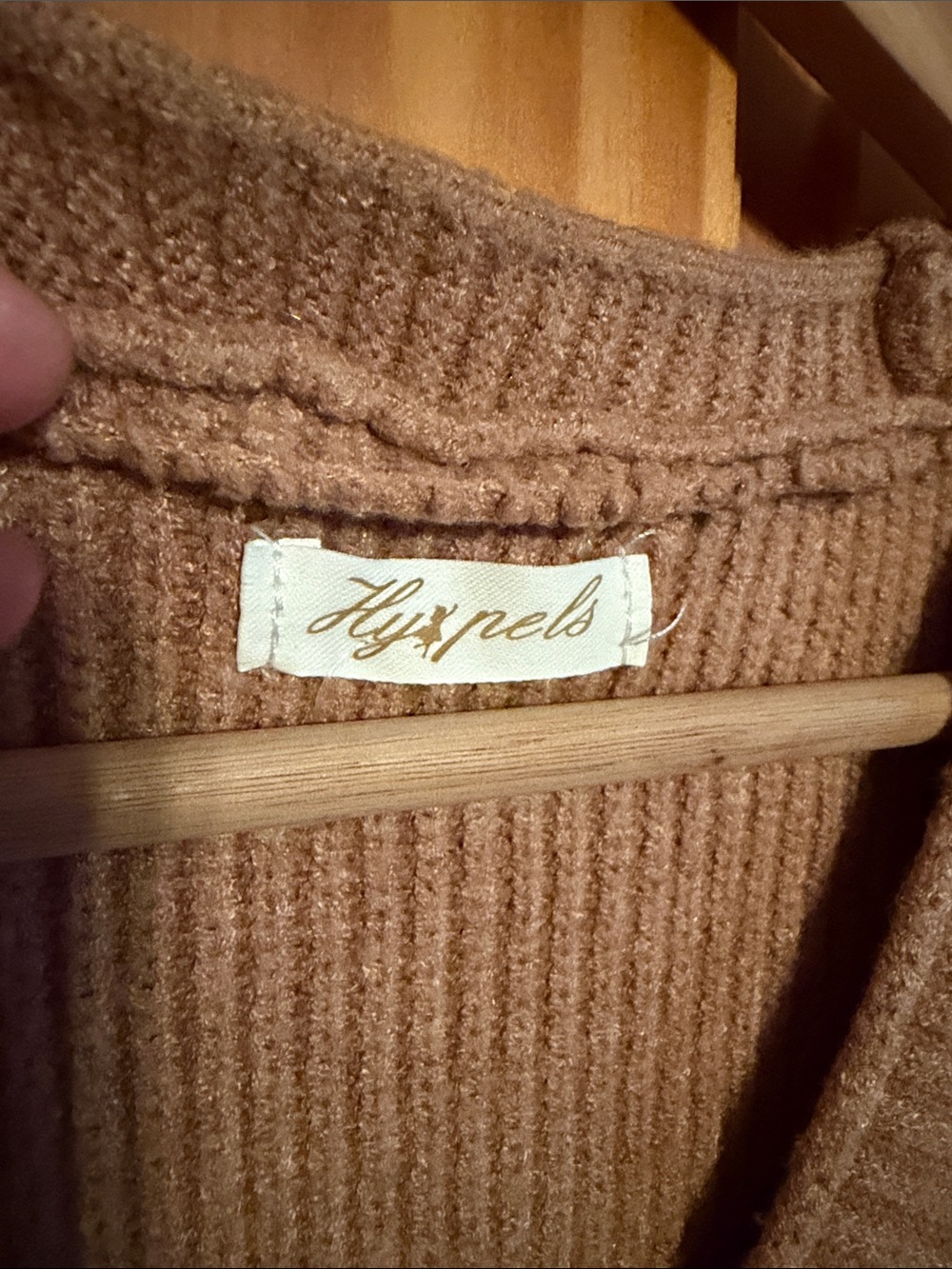 Cable Knit Button-Front Brown Sleeveless Vest - Picture 2 of 7